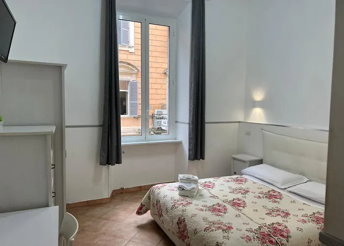 ゲストハウス ゴールデン レイシオ